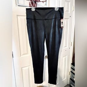 NWT- Seven Brand Black Faux Leather Leggings xl